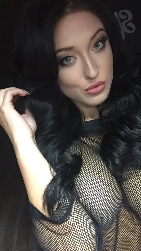 huge boobs cum dumpster Stefanie Knight free onlyfans hottest babe