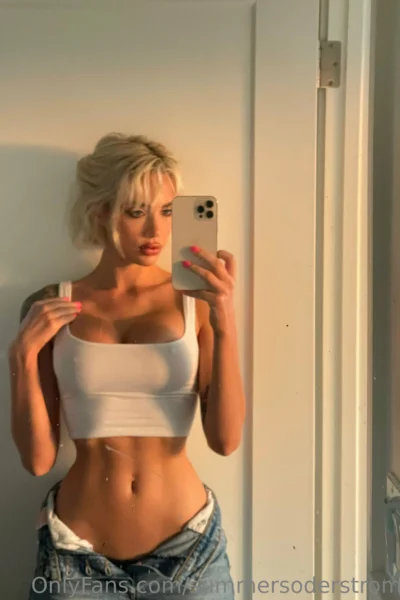 Slutty Babe Big Boobs Summer Soderstrom Onlyfans Leaks Pic Hottest Babe