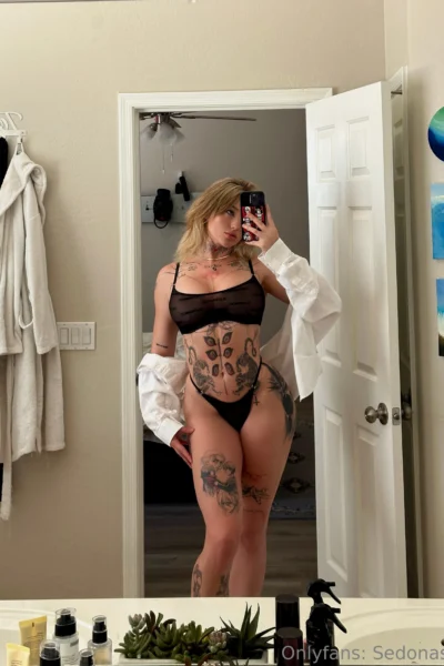 Affectionate Sedona Sky Tits Pic