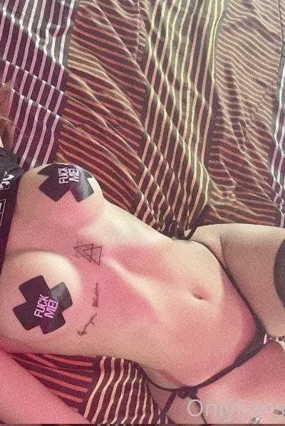 Benevolent SoyMichZepeda Tits Pic